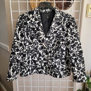Apostrophe Stretch Black & White Jacket Business Casual